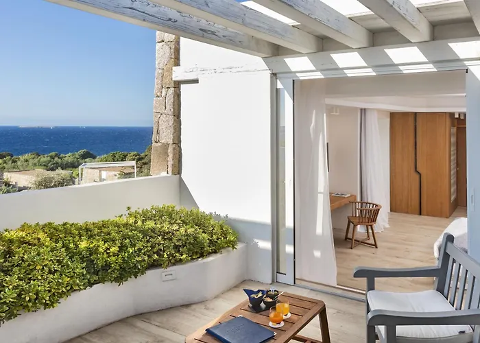 Hotel Grand Relais Dei Nuraghi (adults Only) 5*
