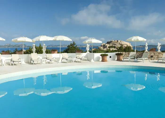 Hotel Grand Relais Dei Nuraghi (adults Only) 5*