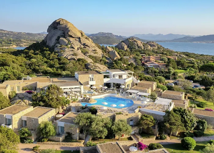 Hotel Grand Relais Dei Nuraghi (adults Only) Baja Sardinia