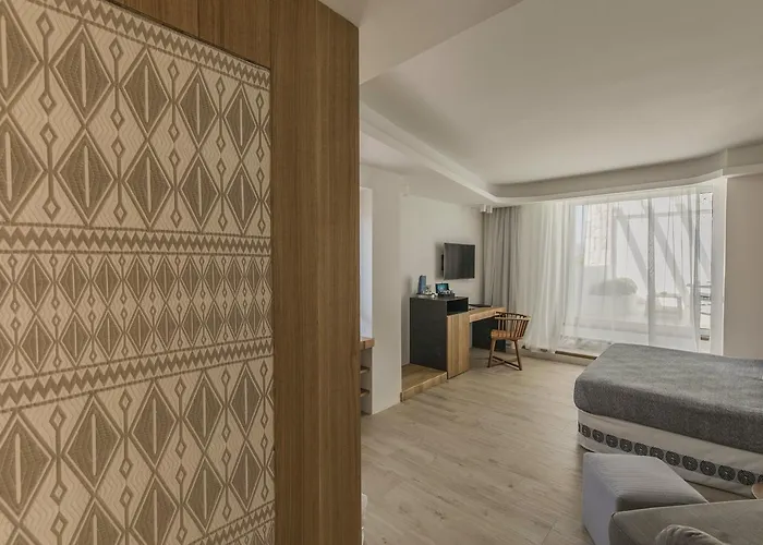 Grand Relais Dei Nuraghi (adults Only) Hotel 5*