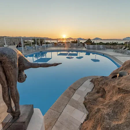 Grand Relais Dei Nuraghi (adults Only) Hotel