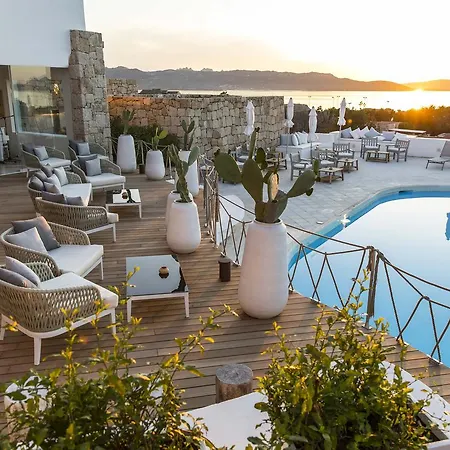 Otel Grand Relais Dei Nuraghi (adults Only) Baja Sardinya